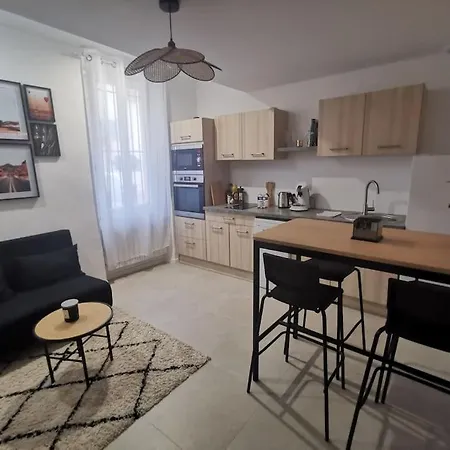 Forum Julii - Centre Historique - Confort - Wifi Frejus