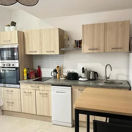 Apartamento Forum Julii - Centre Historique - Confort - Wifi Fréjus